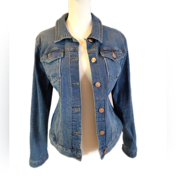 Time and Tru Jackets & Blazers - Time and Tru Dark Blue Denim Jacket